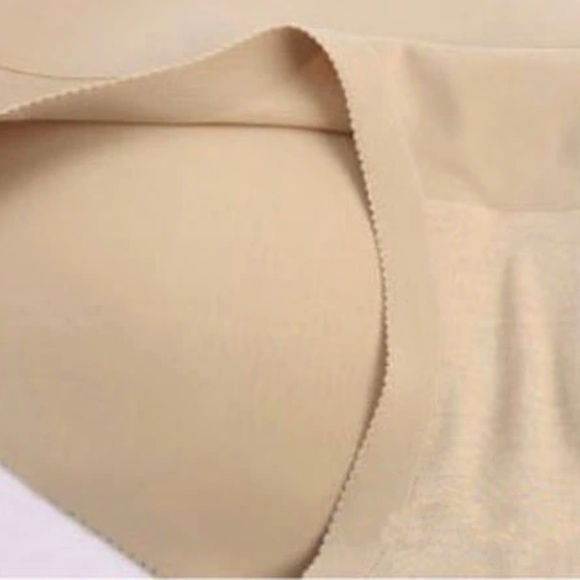 New Padded Brazilian Butt Lift Panties. - Picture 2 of 7